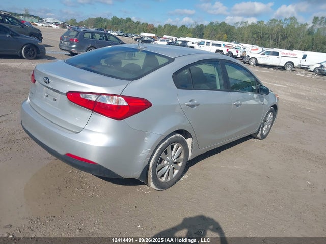 KIA Forte 2014 KNAFX4A66E5227667 Image 4