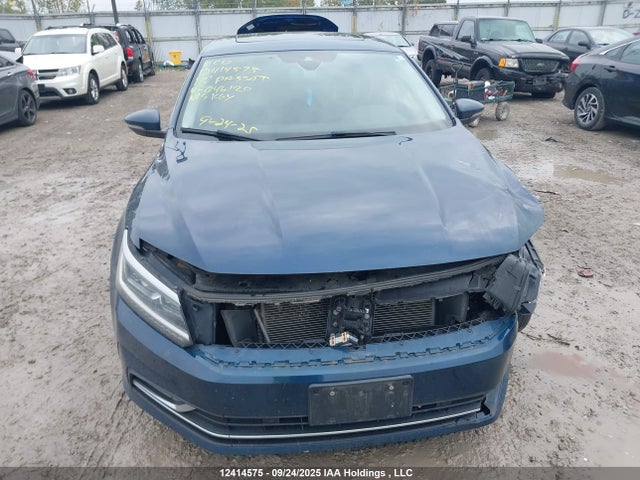 1VWBA7A31JC046120 Volkswagen tsi
