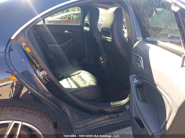 WDDSJ4GB9HN494030 Mercedes-Benz CLA-Class