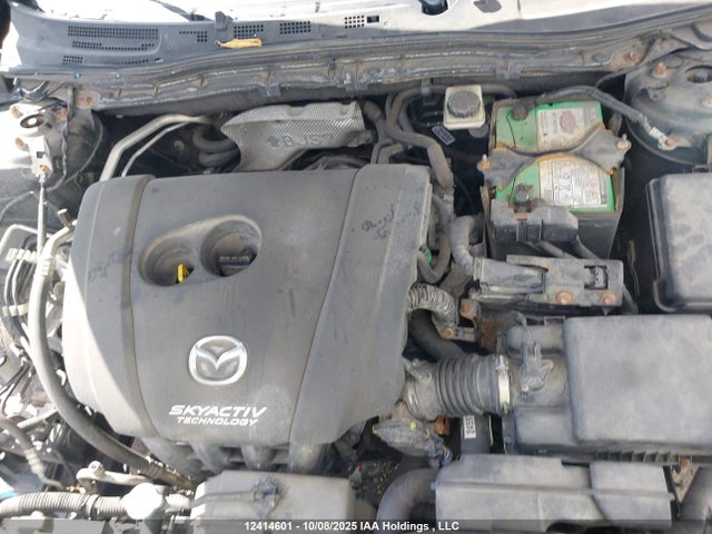 3MZBM1U74GM297031 Mazda pe