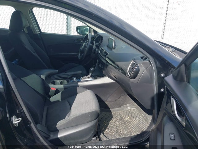 3MZBM1U74GM297031 Mazda pe