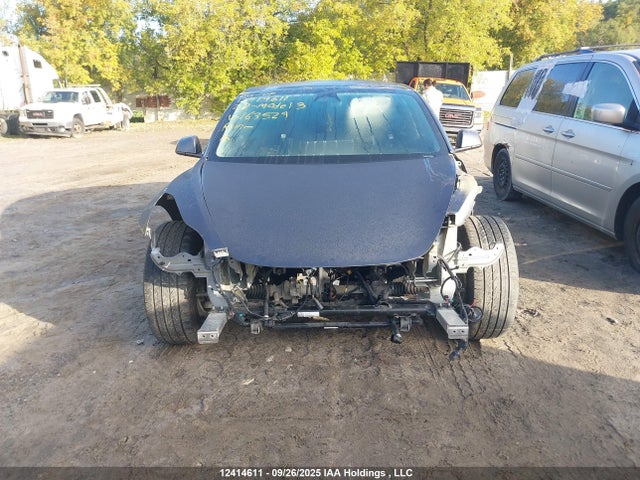 5YJ3E1EA3NF163529 Tesla MODEL 3