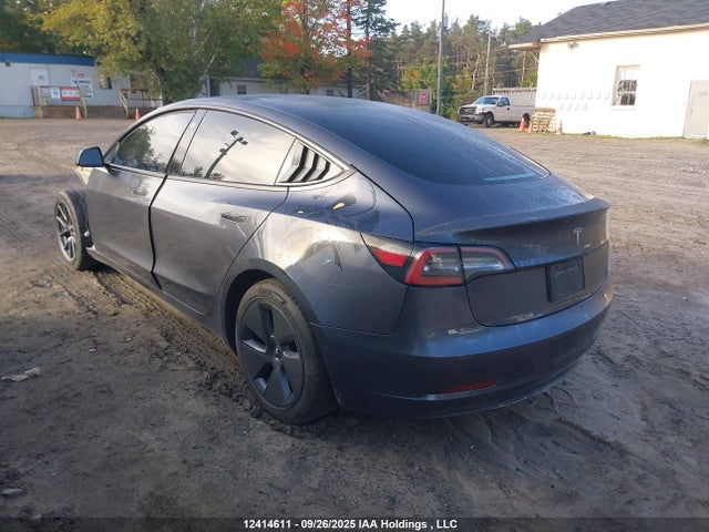 5YJ3E1EA3NF163529 Tesla MODEL 3