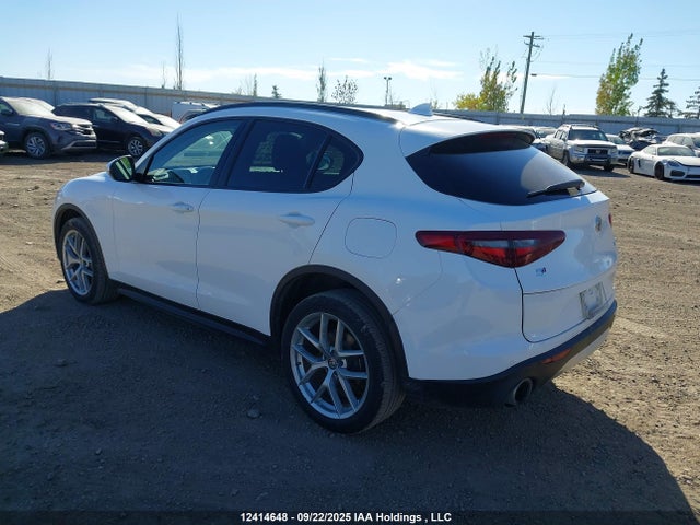 ZASFAKPN3J7B64279 Alfa Romeo Stelvio