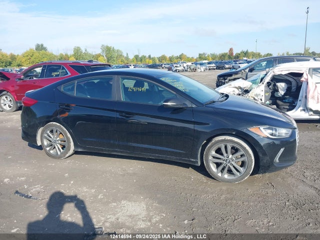 KMHD84LF2HU338758 Hyundai 2017