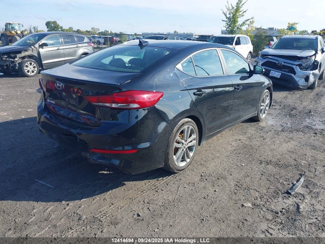 KMHD84LF2HU338758 Hyundai 2017