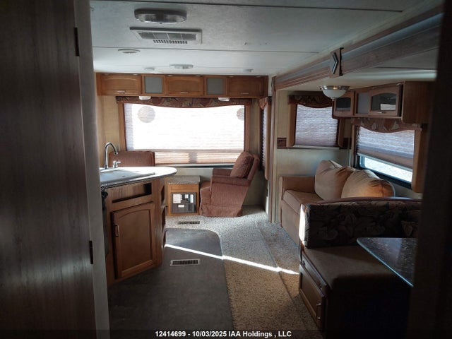 4YDT2662XEG103960 Keystone Springdale