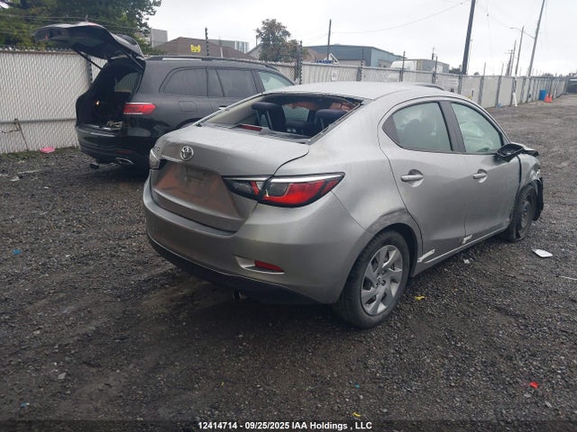 3MYDLBYV8GY102216 Toyota p5v