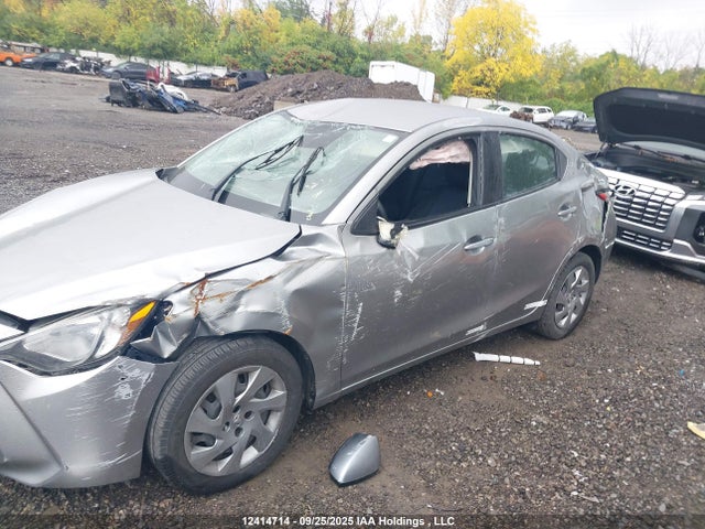 3MYDLBYV8GY102216 Toyota p5v