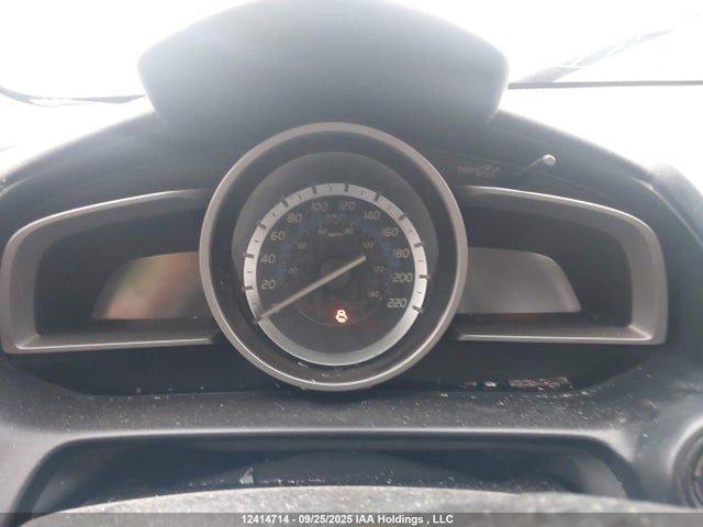 3MYDLBYV8GY102216 Toyota p5v