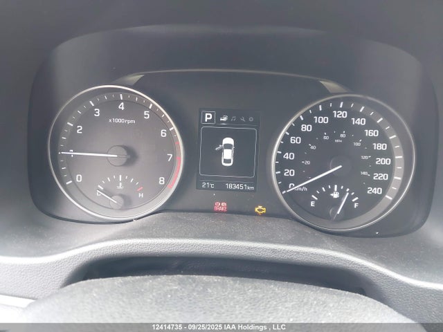 KMHD84LF8HU244819 Hyundai Elantra