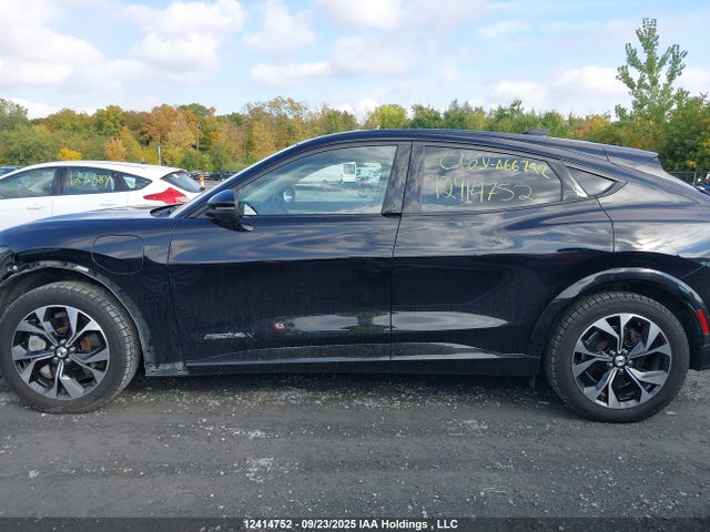 Ford Mustang Mach-E 2021 3FMTK3SU3MMA66792 Image 15