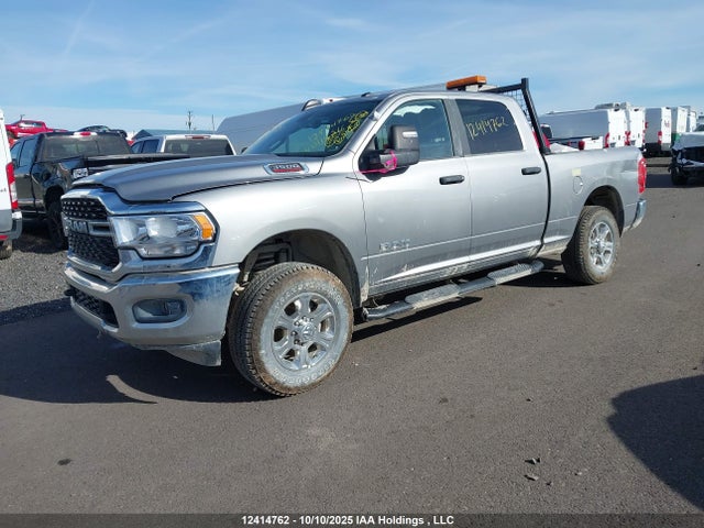 RAM 3500 2024 3C63R3DJXRG414216 Image 2