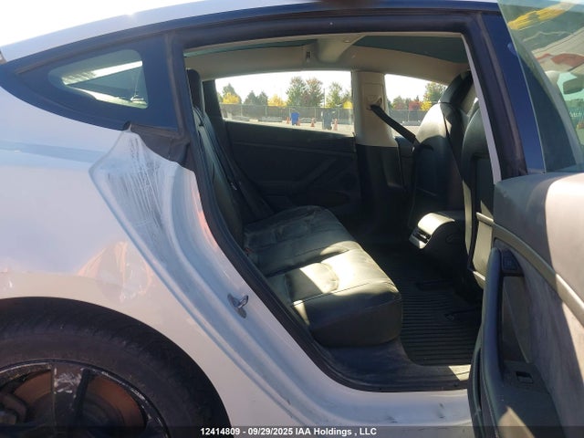 Tesla MODEL 3 2021 5YJ3E1EA6MF051340 Image 8