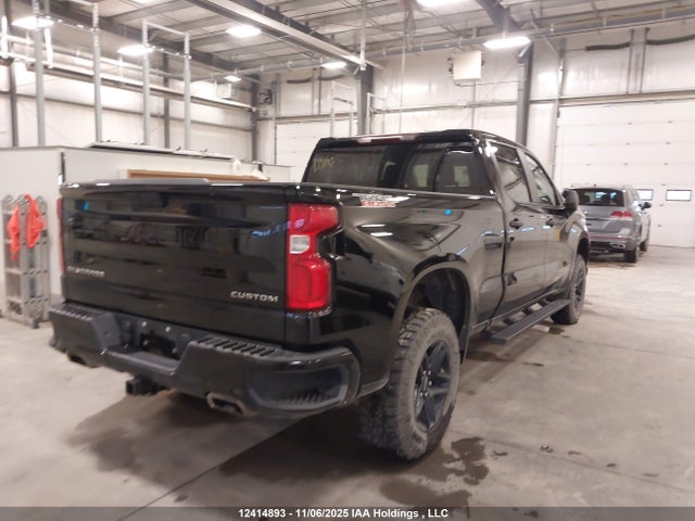 Chevrolet l82 2021 1GCPYCEF5MZ238191 Image 4
