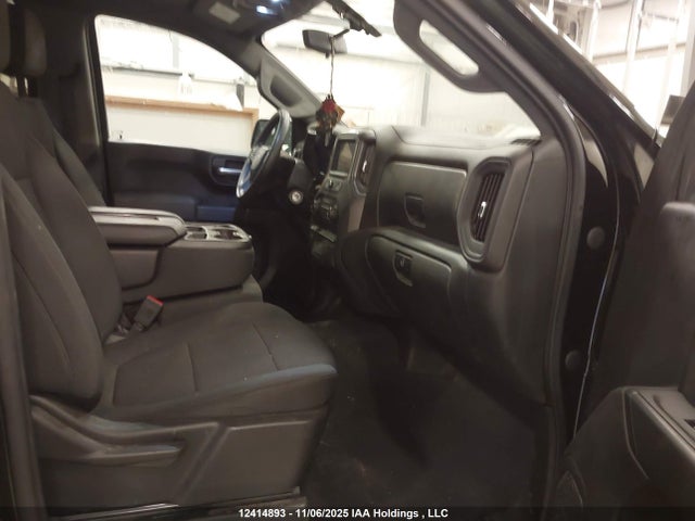 Chevrolet l82 2021 1GCPYCEF5MZ238191 Image 5