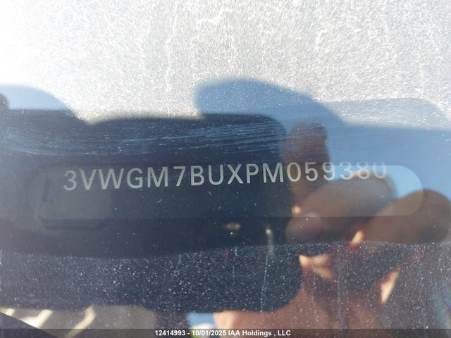 3VWGM7BUXPM059380 Volkswagen tsi