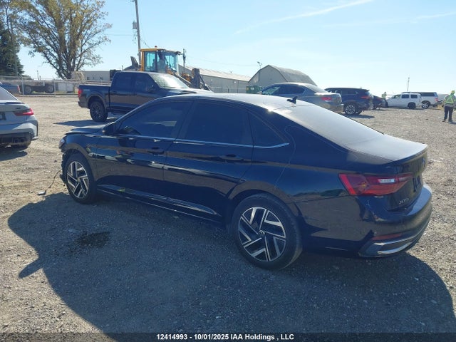 3VWGM7BUXPM059380 Volkswagen tsi