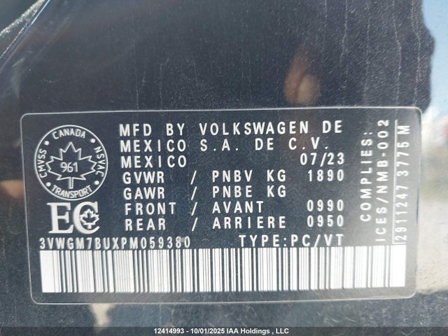 3VWGM7BUXPM059380 Volkswagen tsi