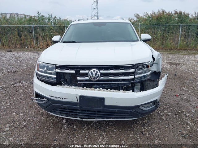 Volkswagen fsi 2018 1V2MR2CA5JC559436 Image 12