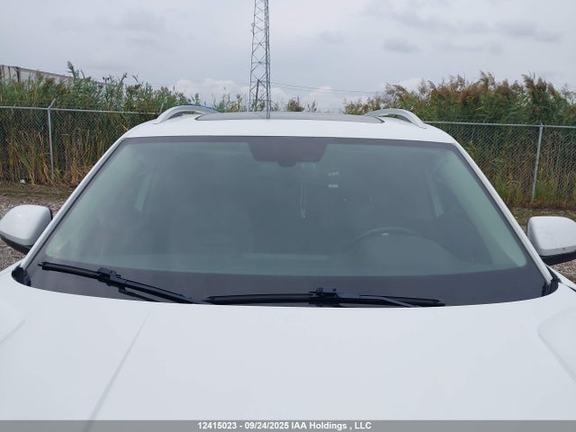 Volkswagen fsi 2018 1V2MR2CA5JC559436 Image 17