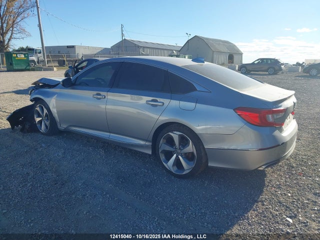Продаж на аукціоні авто 2018 Honda Accord Touring, vin: 1HGCV1F98JA801914, номер лоту: 12415040