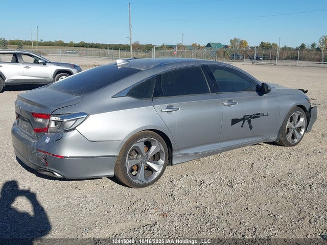 Продаж на аукціоні авто 2018 Honda Accord Touring, vin: 1HGCV1F98JA801914, номер лоту: 12415040