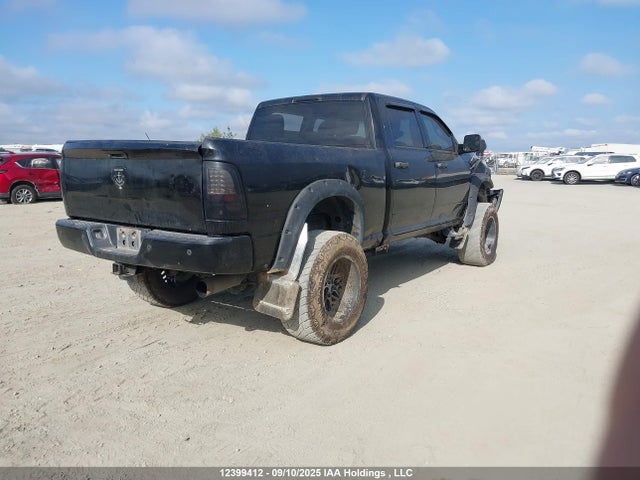 RAM 2014 2014 3C6UR5CL4EG319602 Image 4