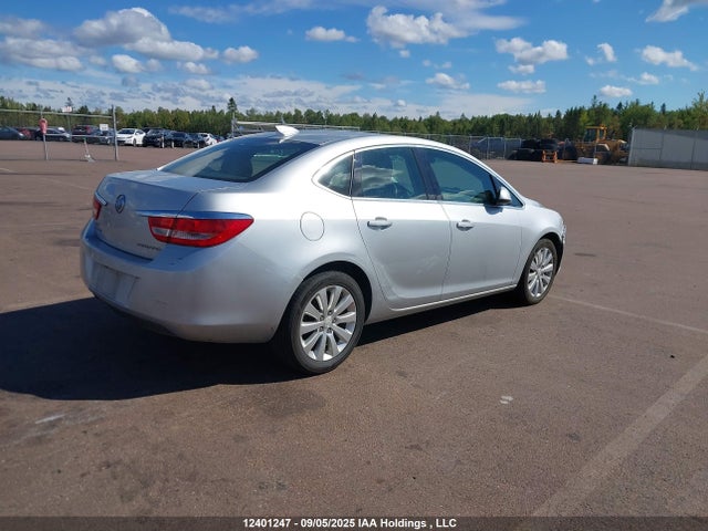 Buick lea 2015 1G4PP5SK8F4153843 Image 4