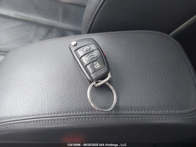 Audi A3 2016 WAUA7GFF0G1088232 Image 11
