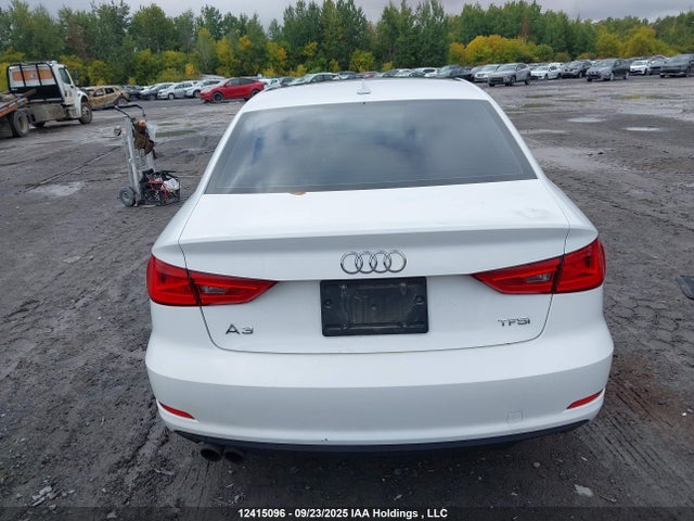 Audi A3 2016 WAUA7GFF0G1088232 Image 16