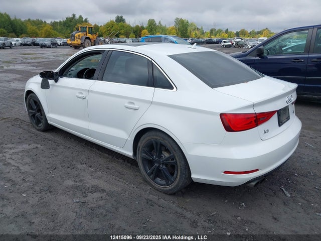 Audi A3 2016 WAUA7GFF0G1088232 Image 3