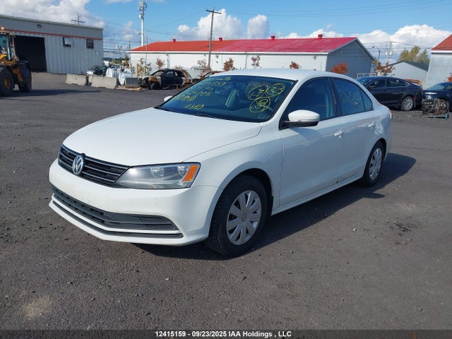 3VW1K7AJ1FM424885 Volkswagen Jetta