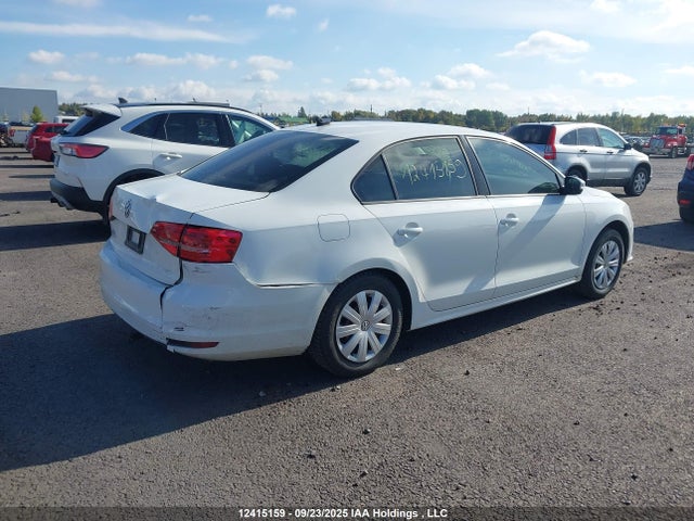 3VW1K7AJ1FM424885 Volkswagen Jetta