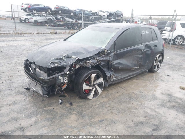 3VW547AU4JM260191 Volkswagen Golf GTI