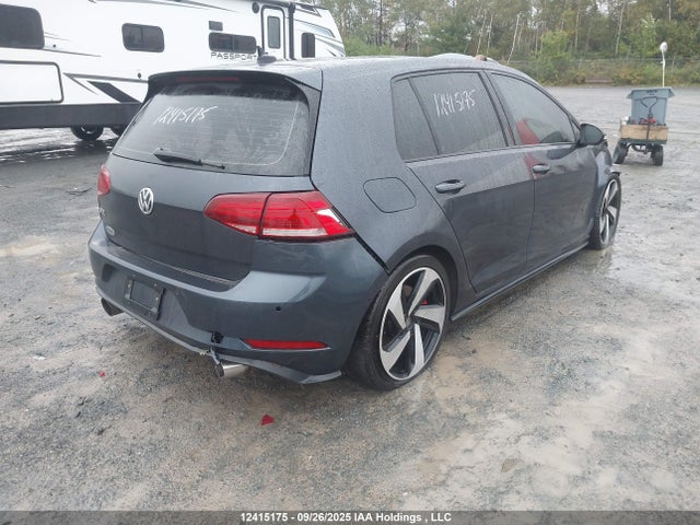3VW547AU4JM260191 Volkswagen Golf GTI