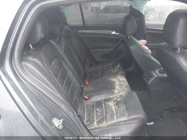 3VW547AU4JM260191 Volkswagen Golf GTI