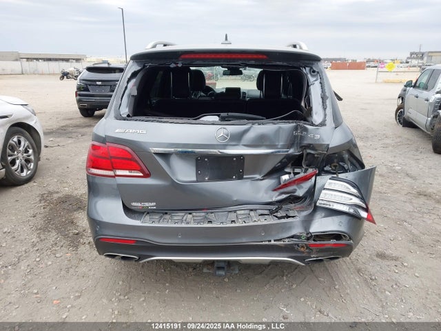4JGDA6EB8JB013205 Mercedes-Benz m276