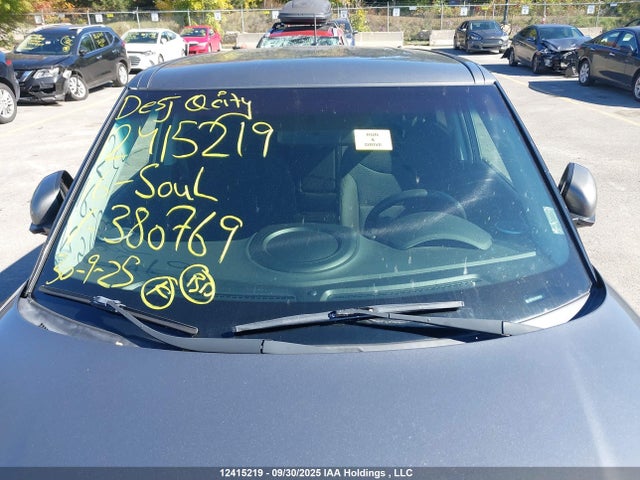 KIA dohc gdi nu 2016 KNDJP3A53G7380769 Image 17