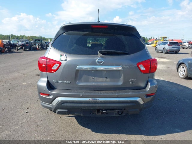 5N1DR2MMXHC674629 Nissan Pathfinder