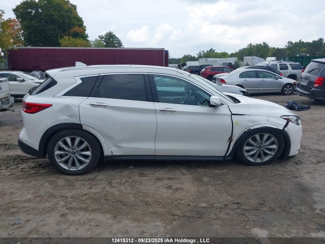 3PCAJ5M33KF113710 Infiniti 2019
