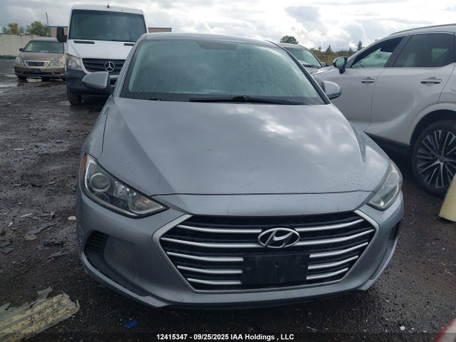Hyundai 2017 2017 5NPD74LF0HH157997 Image 12