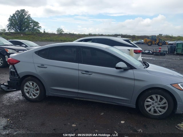 Hyundai 2017 2017 5NPD74LF0HH157997 Image 13