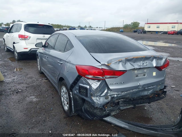 Hyundai 2017 2017 5NPD74LF0HH157997 Image 3