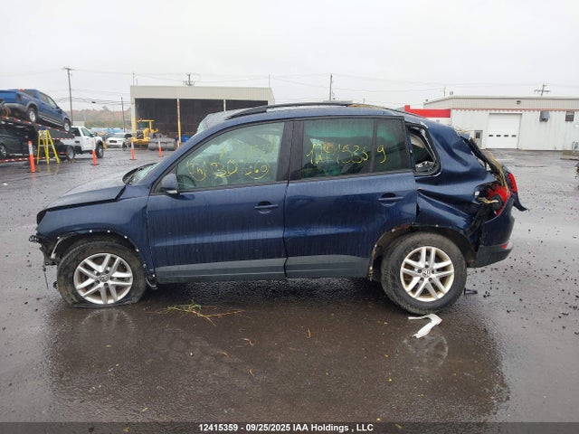 WVGJV3AX3EW594733 Volkswagen 2014
