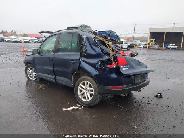 WVGJV3AX3EW594733 Volkswagen 2014