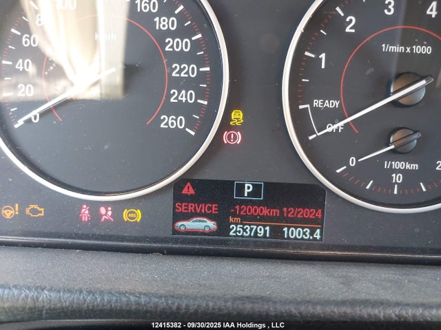BMW 2014 2014 WBA3C3G55ENS72199 Image 14
