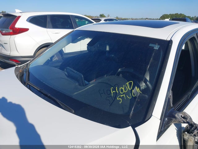 BMW 2014 2014 WBA3C3G55ENS72199 Image 16