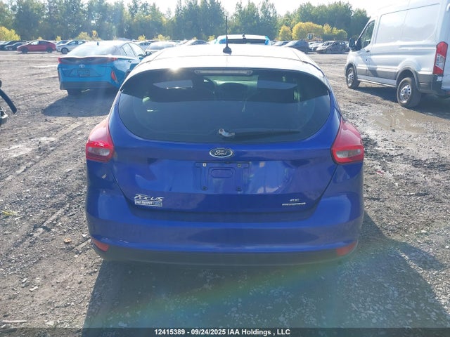 12415389 :رقم المزاد ، 1FADP3K2XFL370558 vin ، 2015 Ford Focus Se مزاد بيع