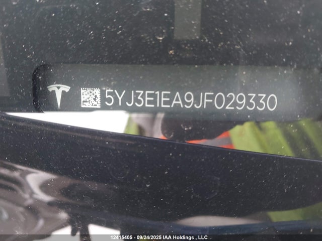 Tesla MODEL 3 2018 5YJ3E1EA9JF029330 Image 9